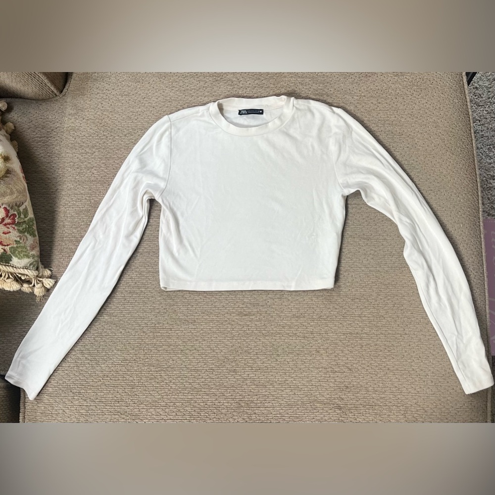 Zara cream long sleeve crop top